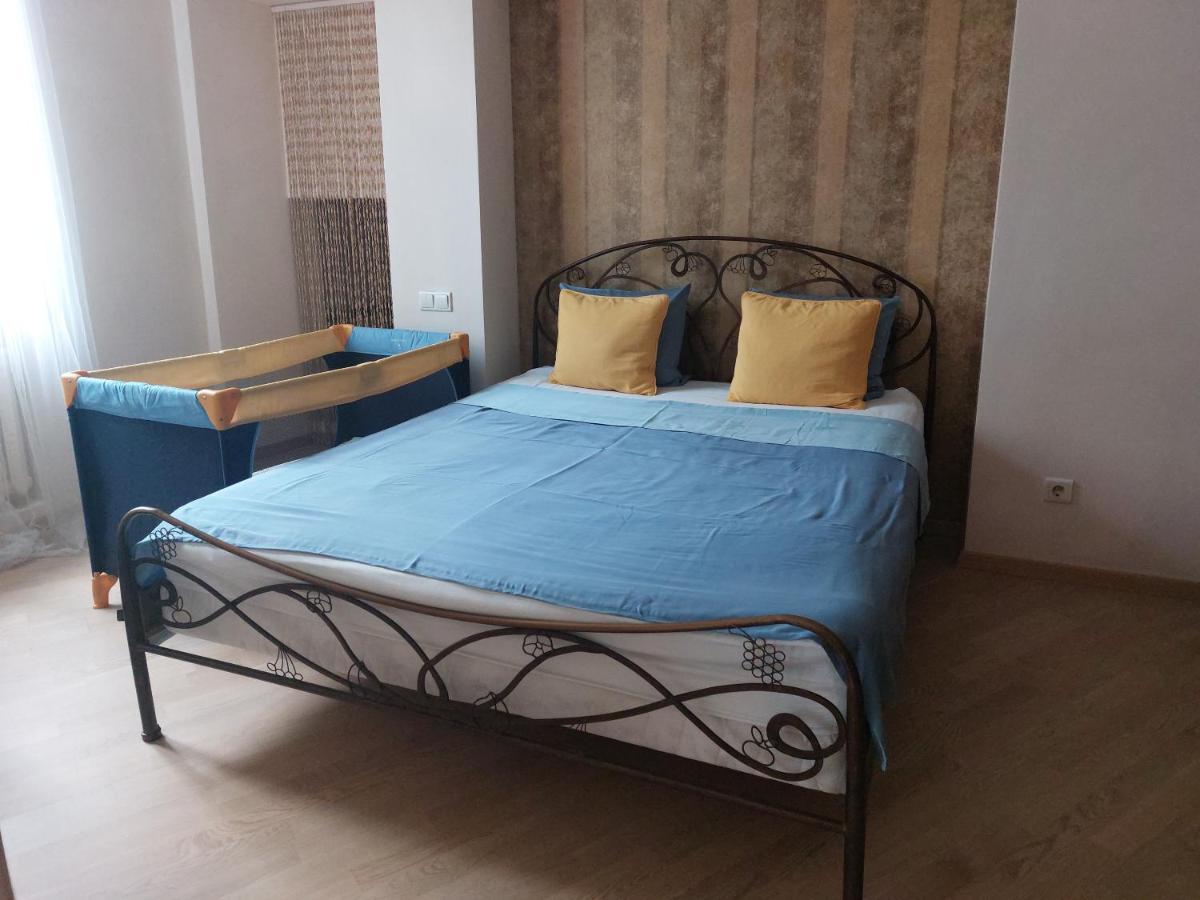 Romantic City Center Apartment In Old Town ヴィリニュス エクステリア 写真